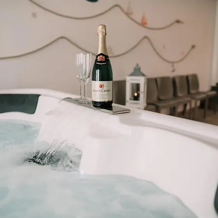 Zythogite 6 Personnes Avec Jardin, Bbq